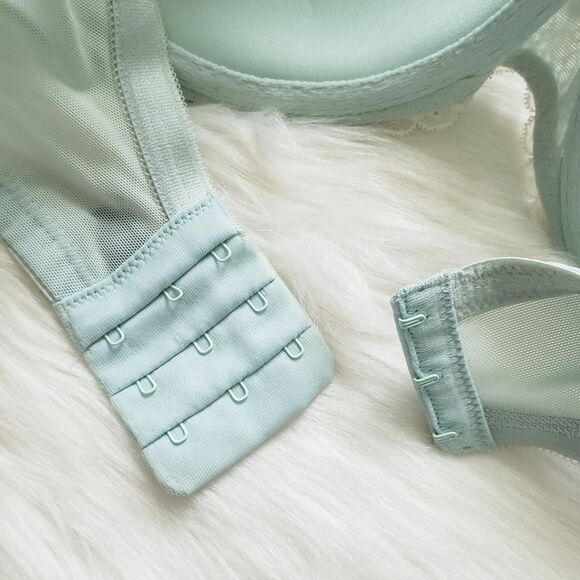 Torrid Mint Lace Detail Sexy T-Shirt Bra 36DD - Picture 7 of 8